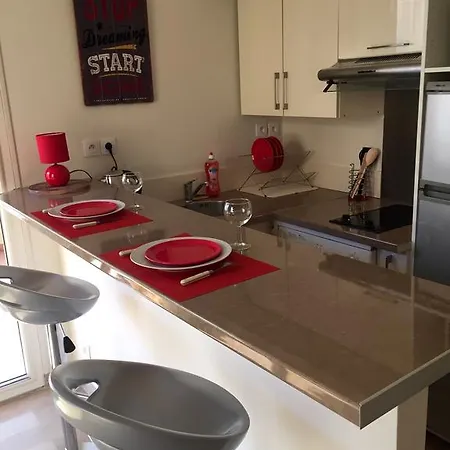 Studio A Jean Medecin Apartman *